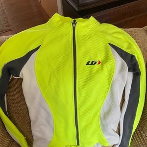 Biking /cycling 🚴‍♀️ jacket